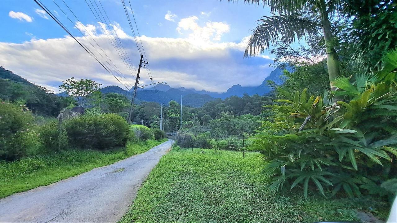Paradisiaco, Piscina E Churrasqueira Em グアピミリム エクステリア 写真