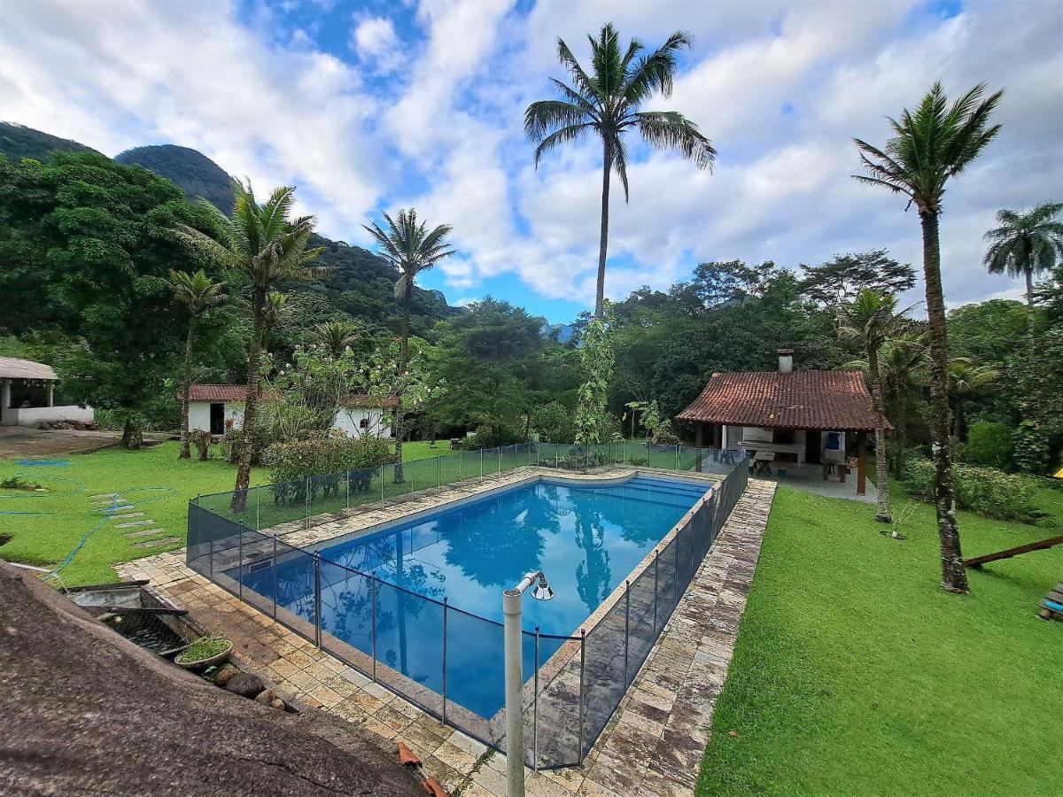 Paradisiaco, Piscina E Churrasqueira Em グアピミリム エクステリア 写真